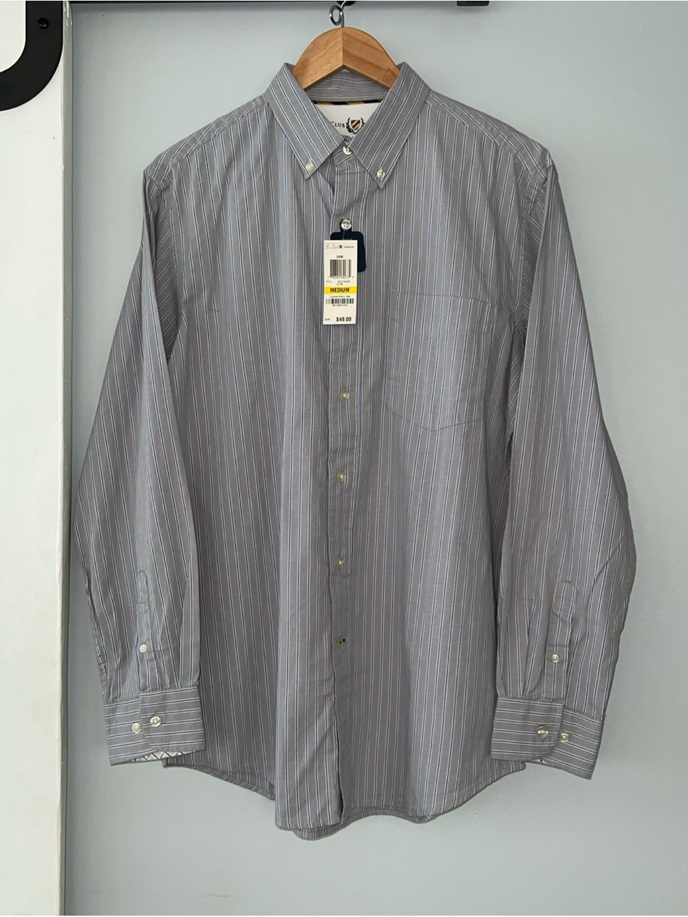 $49 NWT Club Room Men’s Medium Gray Blue Striped Long Sleeve Button Down Shirt